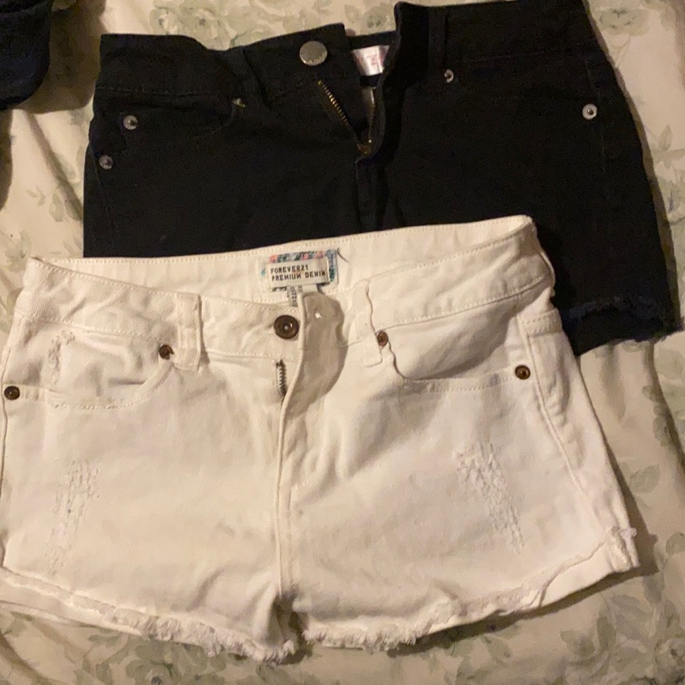2 pear of shorts!!